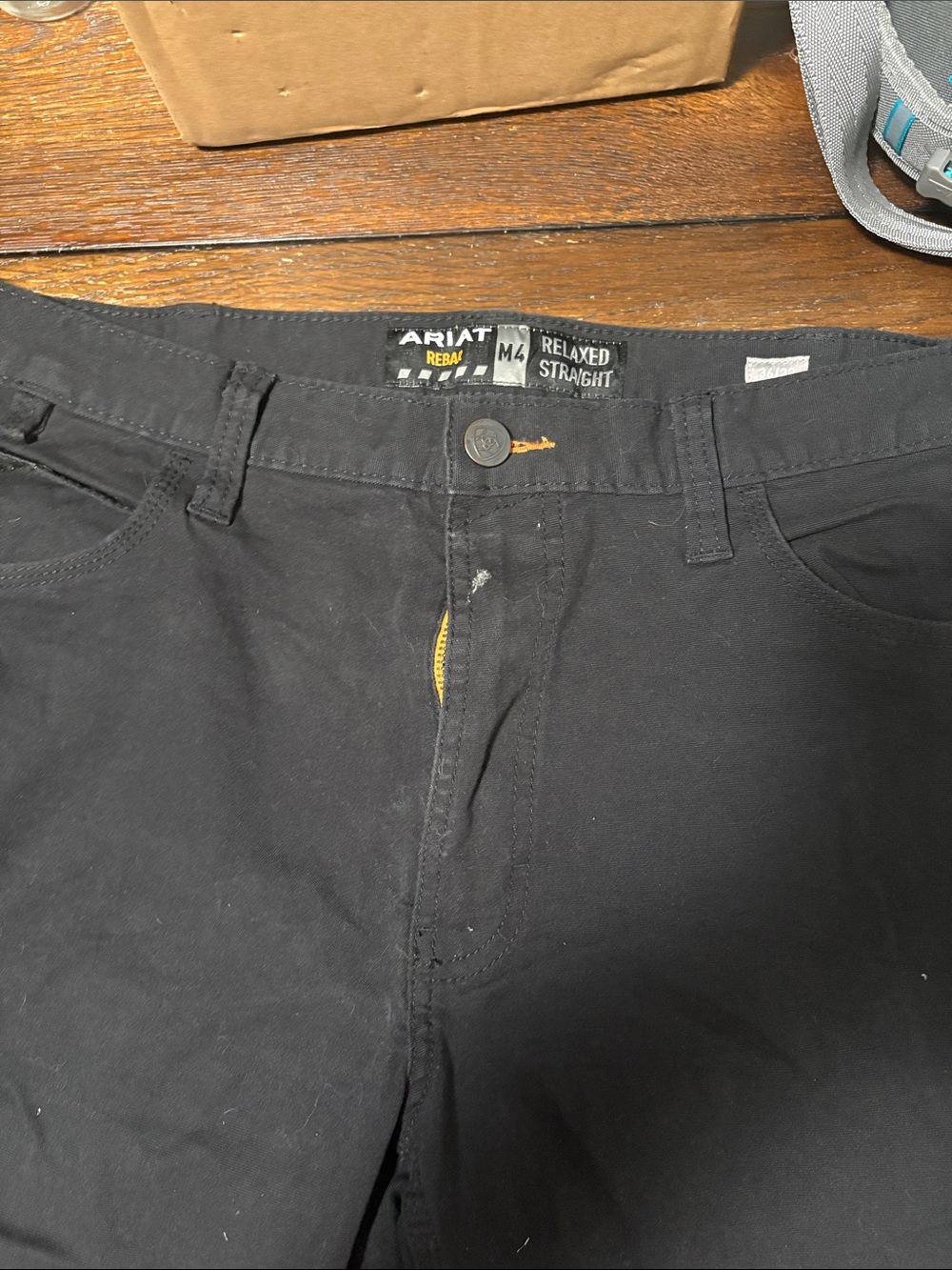 Ariat Men’s Relaxed Straight Black Jeans with Subtle Yellow Accent 36/32